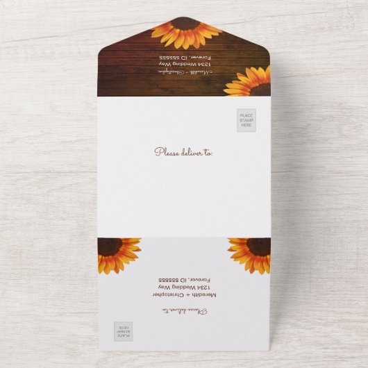 Hochzeit von rustikalen Holzblumen All In One Einladung (Außenbereich)