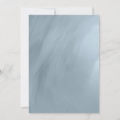 Hochzeit von staubblauer geometrischer Typografie Einladung (Rückseite)