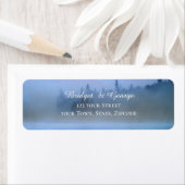 Hochzeit von staubblauer Waldlandschaft (Insitu)