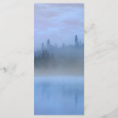 Hochzeit von staubblauer Waldlandschaft Menükarte (Rückseite)