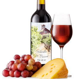 Hochzeit von Weinbergen und Rotem Barn Weinetikett