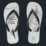 Hochzeitbrücke Flip Flops Personalisierter Datumsn Badesandalen<br><div class="desc">Dieses Design wurde durch digitale Kunst erstellt und kann personalisiert werden, indem Sie auf den Knopf Anpassen klicken und die Farbe ändern, einen Namen, Initialen oder Ihre Lieblingssprache hinzufügen. Kontaktieren Sie mich unter colorflowcreations@gmail.com , wenn Sie dieses Design für ein anderes Produkt haben möchten. Kaufen Sie meine originale abstrakte Acrylmalerei...</div>