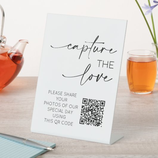 Hochzeiten QR Code Foto App Upload Sockelschild (In Situ)