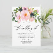 Hochzeiten von Navy & Blush-Blume Einladung (Stehend Vorderseite)