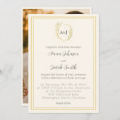 Hochzeitflorales Wappen mit Monogramm und Foto Einladung (Vorne/Hinten)