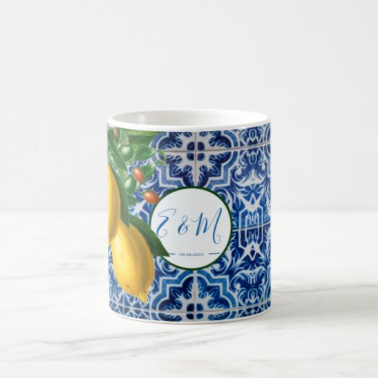 Hochzeitlemons Blue White Tile Summer Monogram Kaffeetasse (Mittel)