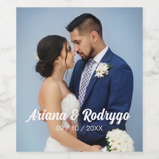 Hochzeitliches Foto Personalisiert Wine Label Name Weinetikett (Einzelnes Label)