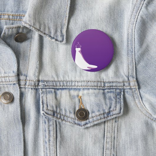 Hochzeits-Kleid: Verschönern Sie in Lila Button (Beispiel)