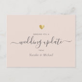 Hochzeitsaktualisierung Elegantes Script Gold Blus Postkarte (Vorderseite)