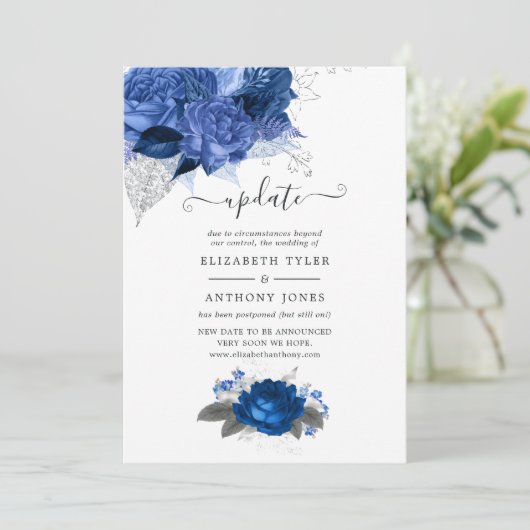 Hochzeitsaktualisierung für Royal Blue und Silver Einladung (Stehend Vorderseite)