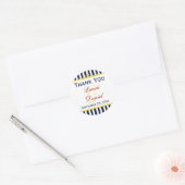 Hochzeitsaufkleber für Navy, White Yellow Stripes Runder Aufkleber (Umschlag)