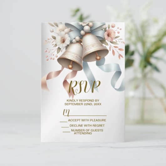 Hochzeitsblumen Bells Pink Blue Ribbons Schöne RSVP Karte (Stehend Vorderseite)