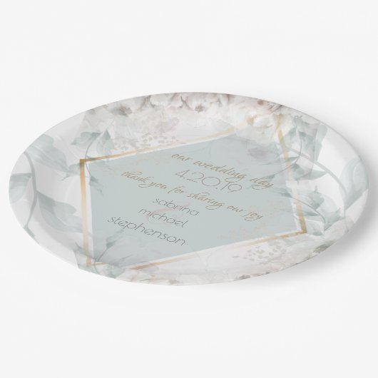 Hochzeitsbuffet | Eleganter Alabaster Wasserfarben Pappteller (Schrägansicht)