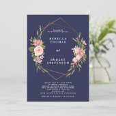 Hochzeitseinladung der Marine mit rosa Blumen Einladung (Stehend Vorderseite)