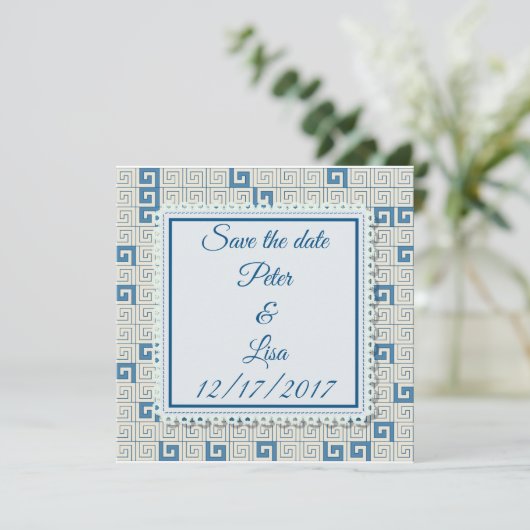 Hochzeitseinladung mit griechischem Muster Save The Date (Stehend Vorderseite)