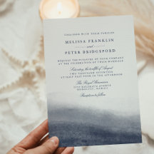 Hochzeitseinladung mit Streifenhintergrund