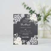 Hochzeitseinladung zu khalkboard in grauem Weiß (Stehend Vorderseite)