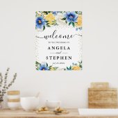 Hochzeitsempfang: Blaue und gelbe Blumen Poster (Küche)