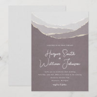 Hochzeitsempfang in rosa zerrissenen Papierbergen