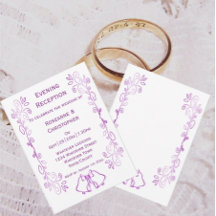 Hochzeitsempfang mit lila Glocken