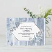 Hochzeitserklärung Dusty Blue Wood Ankündigung (Stehend Vorderseite)