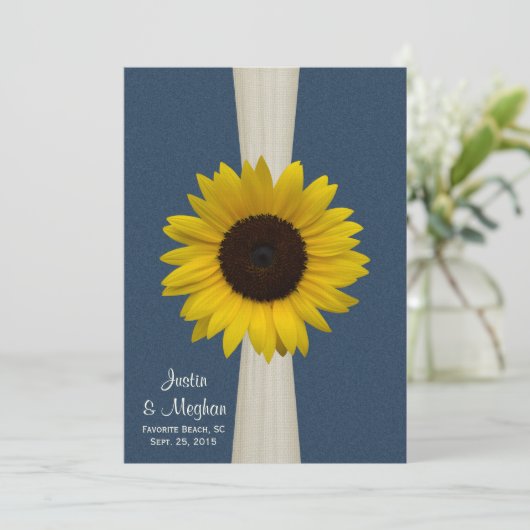 Hochzeitsfahrt mit Blauer Sonnenblume und Burlap Einladung (Stehend Vorderseite)