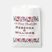 Hochzeitsfeier im Garten der Rose Geschenktütchen (Vorderseite)