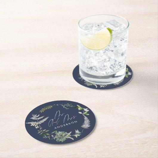 Hochzeitsfeier in Navy mit elegantem Botanischem S Runder Pappuntersetzer (Vor Ort)