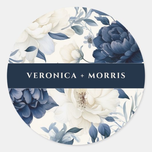 Hochzeitsfeier mit blauen und weißen Blumen Runder Aufkleber (Vorderseite)