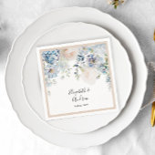 Hochzeitsfeier mit blauer Blüte Serviette