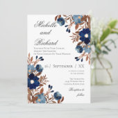 Hochzeitsfeier mit Blauer Flora Einladung (Stehend Vorderseite)