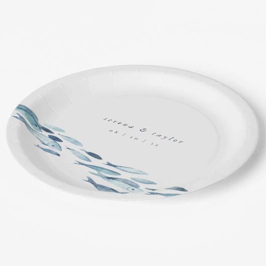 Hochzeitsfeier mit Blauer Wasserfarbe an der Küste Pappteller (Schrägansicht)