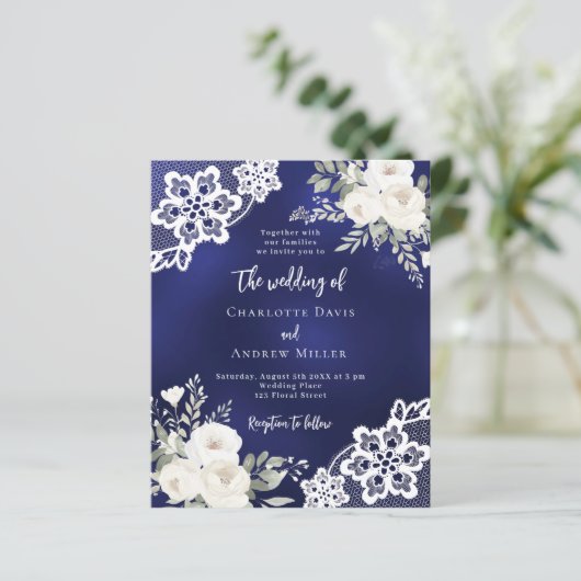 Hochzeitsfeier mit blühender Blüte (Stehend Vorderseite)