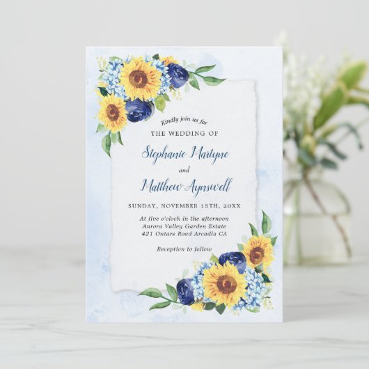 Hochzeitsfeier mit blühender Sonnenblume Einladung (Stehend Vorderseite)