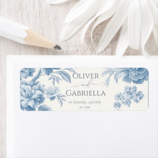 Hochzeitsfeier mit Blumen (Insitu)