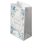 Hochzeitsfeier mit Blumen Kleine Geschenktüte (Vorderseite Schrägansicht)