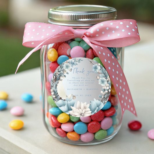 Hochzeitsfeier mit Blütenblütenblütenblütenblütenb Runder Aufkleber