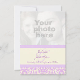 Hochzeitsfeier mit feinem Lila und creme Einladung