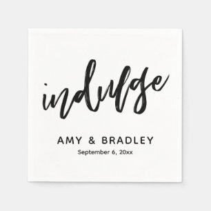 Hochzeitsfeier mit handgeschriebener Typografie In Serviette