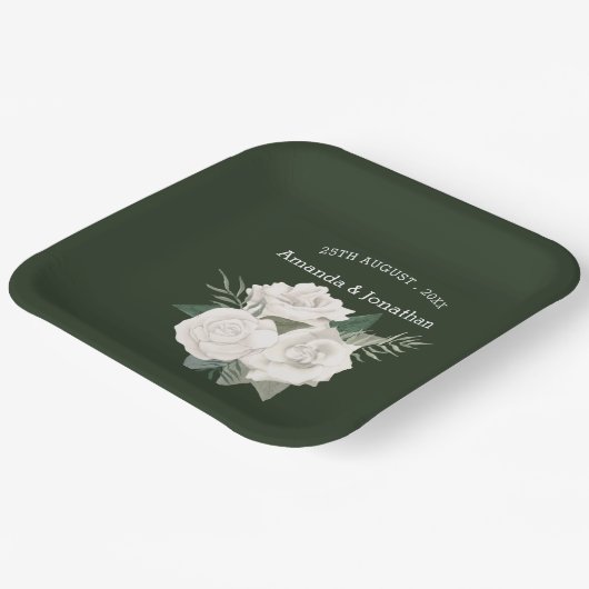 Hochzeitsfeier mit schwarzem Olive Green und Weiße Pappteller (Gewinkelt)