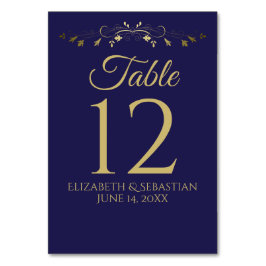 Hochzeitsfeier mit Vintagem Blumengestein Tischnummer