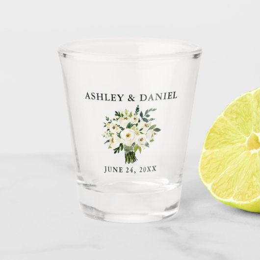 Hochzeitsfeier mit weißer Blüte Schnapsglas (Vorderseite)