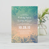 Hochzeitsfeiern am Strand Einladung (Stehend Vorderseite)