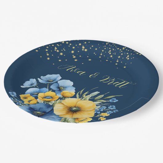 Hochzeitsfeiern in Navy Blue und Yellow Florals Go Pappteller (Schrägansicht)