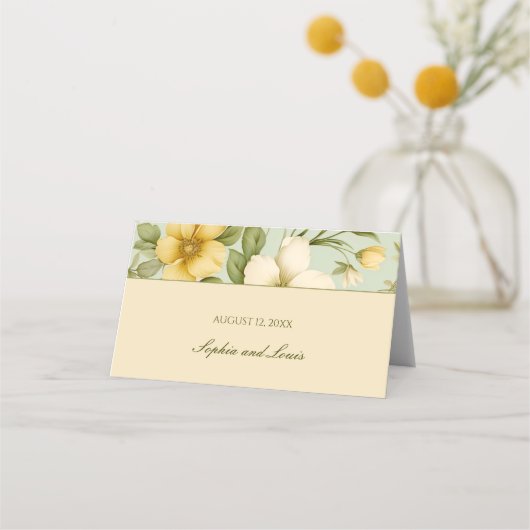 Hochzeitsfeiern in sanften grünen und beigen Blume Platzkarte (Rückseite)