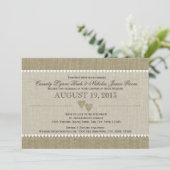 Hochzeitsfeiern mit angehäuften Herzen Einladung (Stehend Vorderseite)