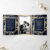 Hochzeitsfeiern mit blauem Marmor-Imitat Gold Foil Dreifach Gefaltete Einladung (Innenseite)