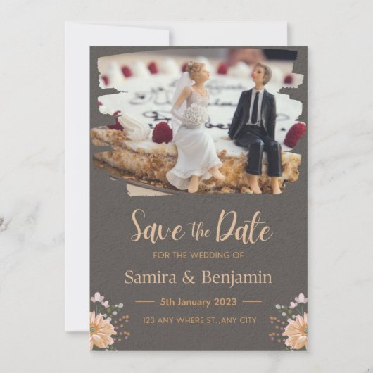 Hochzeitsfigur eines Paares, dunkelgrau und orange Einladung (Vorderseite)