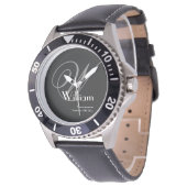 Hochzeitsgeschenk Classic Monogram + Name Armbanduhr (Schrägansicht)