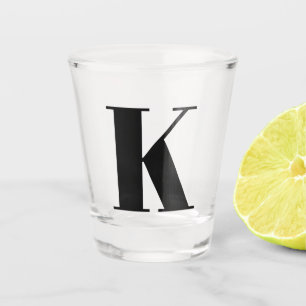 Hochzeitsgeschenk mit monogrammiertem Anfangsbuchs Schnapsglas